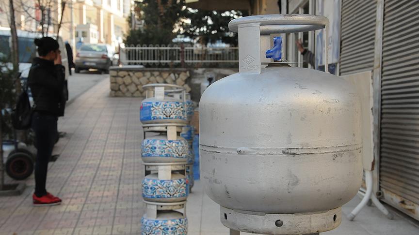 Aygaz, İpragaz, Bizim Gaz tüp ne kadar oldu? (Ev tipi – küçük – piknik tüpü) fiyatları? Güncel tüp fiyatları Ekim 2023 Teröristler saldırı için tüp çalıyor