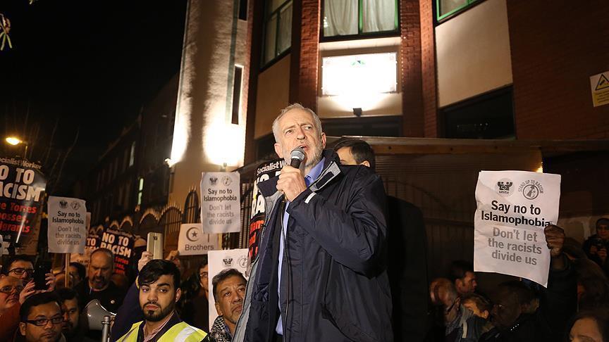 UK: Labour leader invites Trump to mosque in London