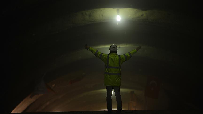 مناقصه احداث تونل زیردریایی و سه طبقه استانبول انجام می‌شود