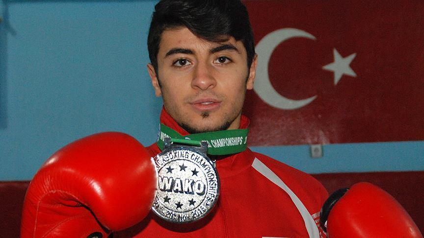 'Kaybettiğim dünya şampiyonluğuna 2017'de ulaşacağıma inanıyorum'