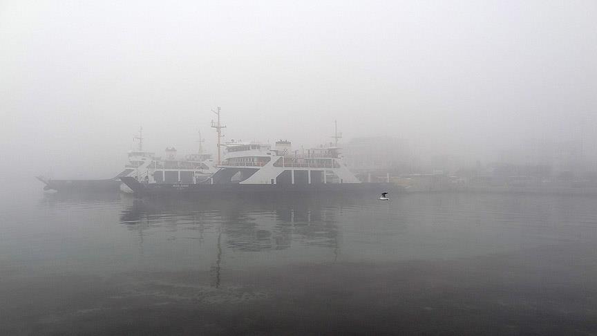 Çanakkale Boğazı'nda ulaşıma sis engeli