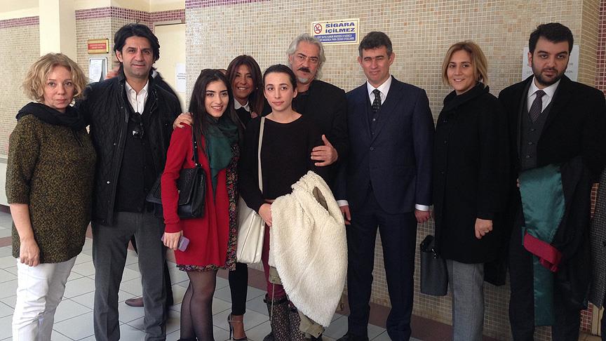 Yönetmen Mustafa Altıoklar'ın ''hakaret'' davasında karar