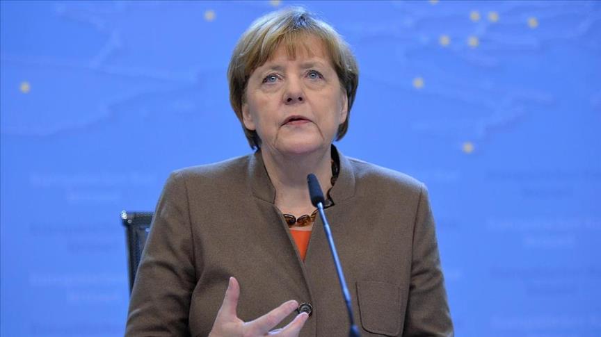 German chancellor urges solidarity with refugees