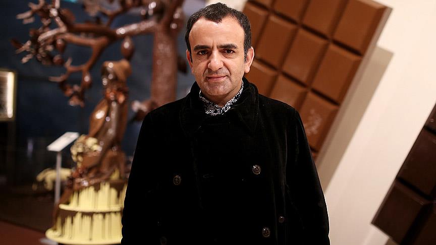 BM'den Ressam Acar'a 'İnsanlık Elçisi' görevi