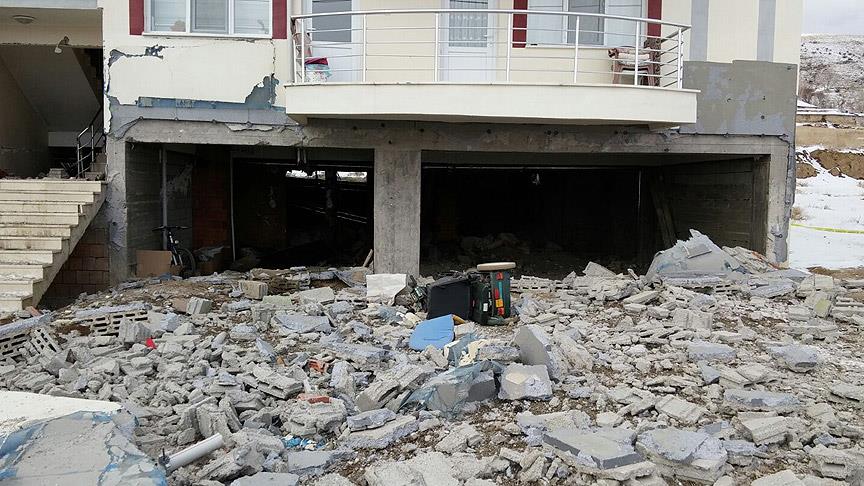 Sivas'ta kalorifer kazanı patladı: 1 ölü, 2 yaralı