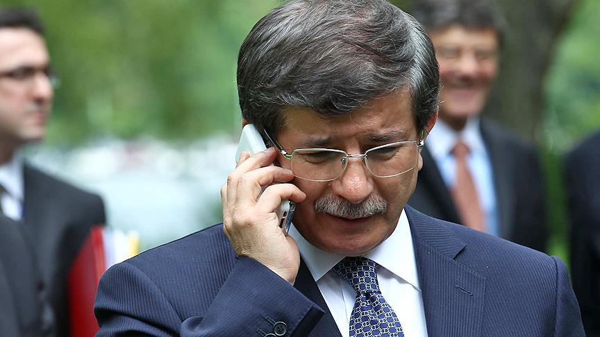 Davutoğlu'ndan Merkel'e taziye telefonu