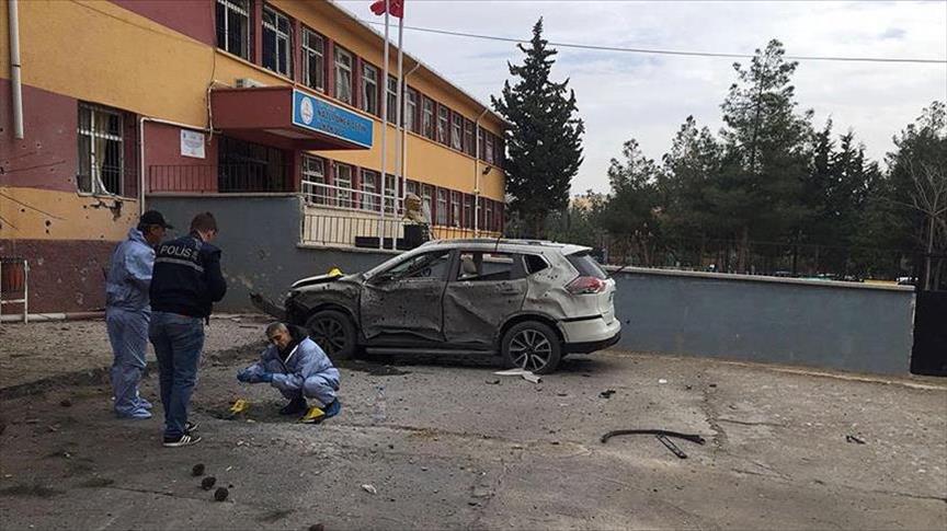 Governor: Syrian rocket hitting Turkish school stray missile