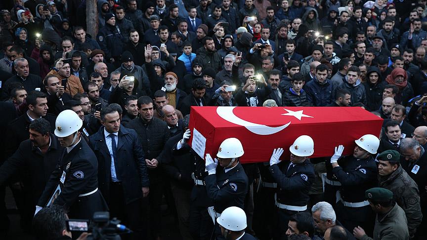 Şehit polis memuru Yıldırım son yolculuğuna uğurlandı