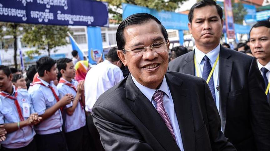 PM’s medical trip raises doubts over Cambodia health care