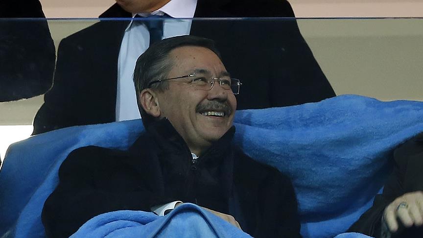 Melih Gökçek: Galatasaray'a şansımız tutuyor