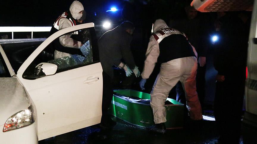 Şanlıurfa'da otomobile silahlı saldırı: 2 ölü, 1 yaralı