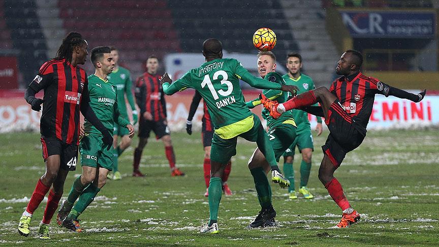 Bursaspor deplasmanda Gaziantepspor'u yendi