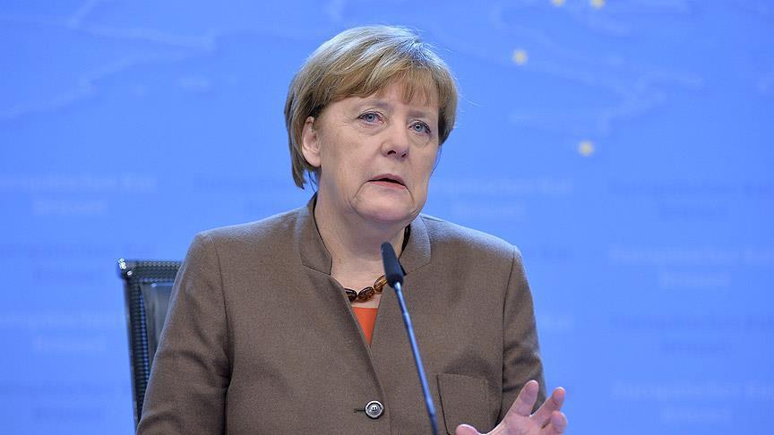 Merkel’s coalition partners in row over refugee crisis