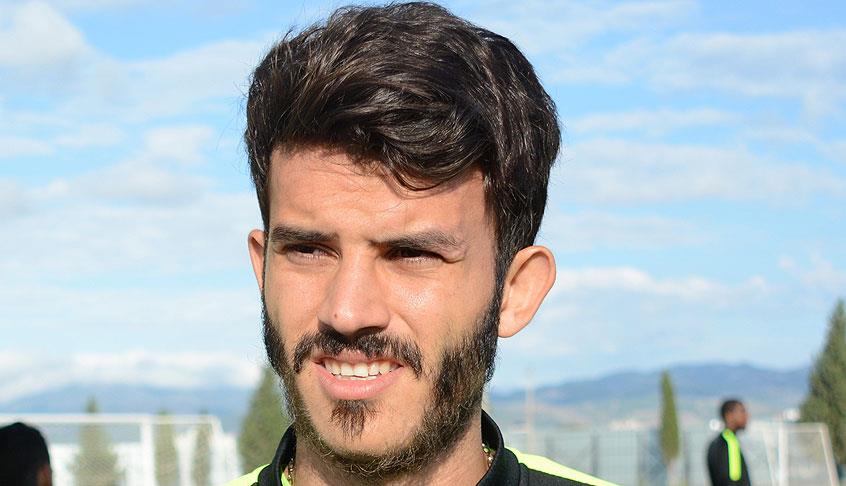 Trabzonspor Güray Vural'ı 3,5 yıllığına renklerine bağladı