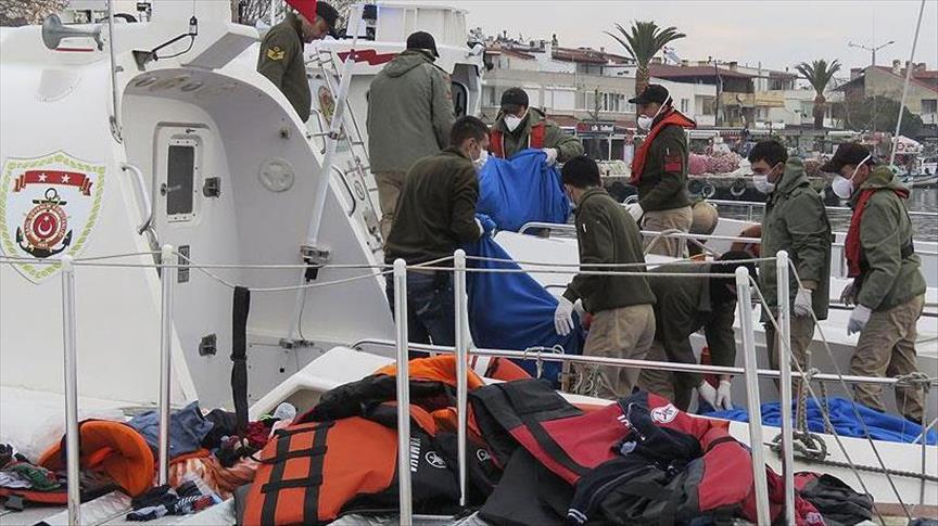 در اثر غرق شدن قایق حامل مهاجران غیرقانونی 10 نفر جان باختند