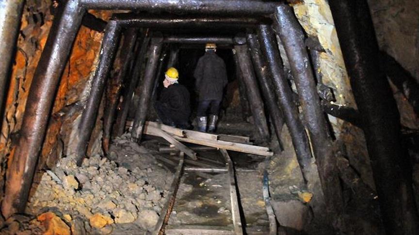 China: Miners rescued after 36 days underground