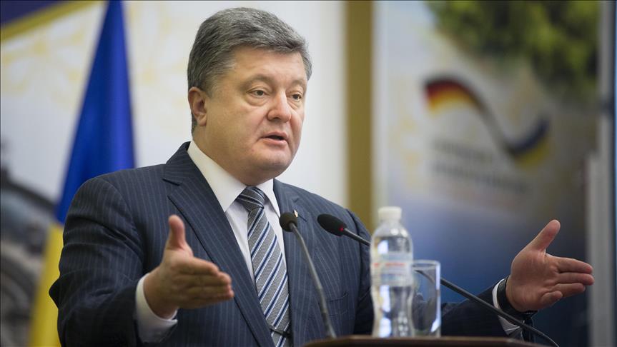 Ukrainian President says fighting has not abated, weapons still crossing border
