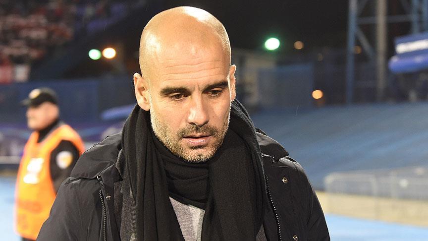 Guardiola Manchester City'nin kapısından dönmüş