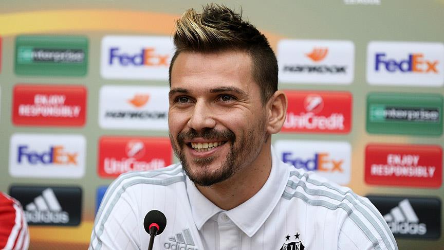 Ersan Adem Gülüm Çin yolcusu