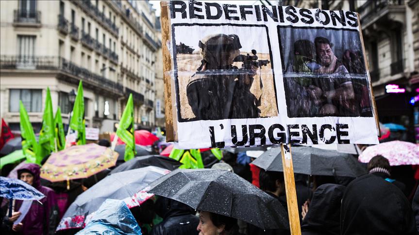 Human rights groups want France to drop emergency laws