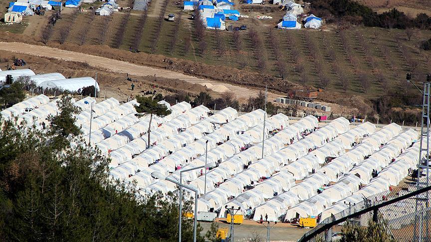 Bayırbucak Türkmenleri Yayladağı'ndaki kampa alınıyor