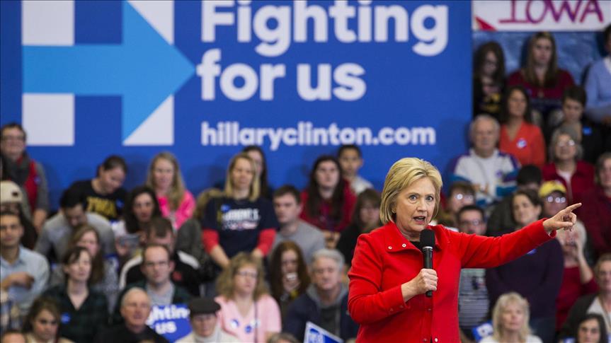 Hillary Clinton tops donations received in White House race