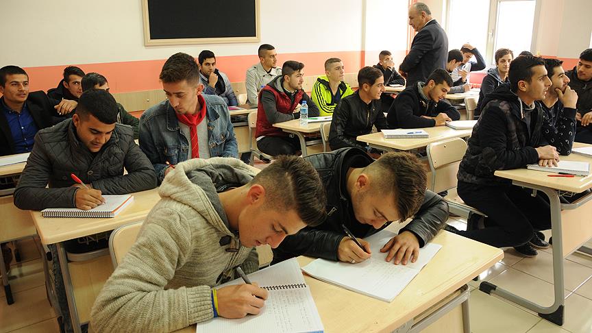 Diyarbakır, Şırnak ve Mardin'de 11 bin 716 öğrenci telafi eğitimi aldı