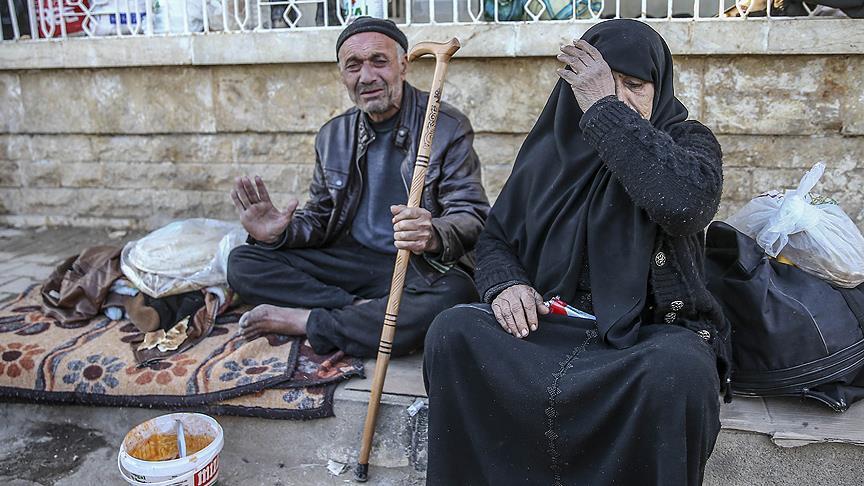 Azez'de binlerce aile soğuk ve hastalıkla mücadele ediyor