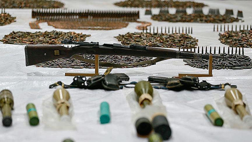 British 'gunrunners' arrested near Greek-Turkish border