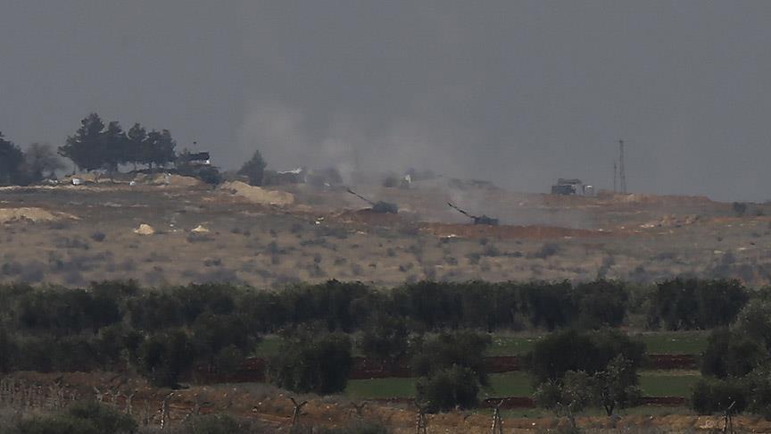 Турецкая армия продолжает обстрел позиций террористов на севере Сирии