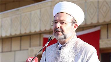 'Üniversitede cami olur mu' tartışmalarını tarihe gömmeliyiz'