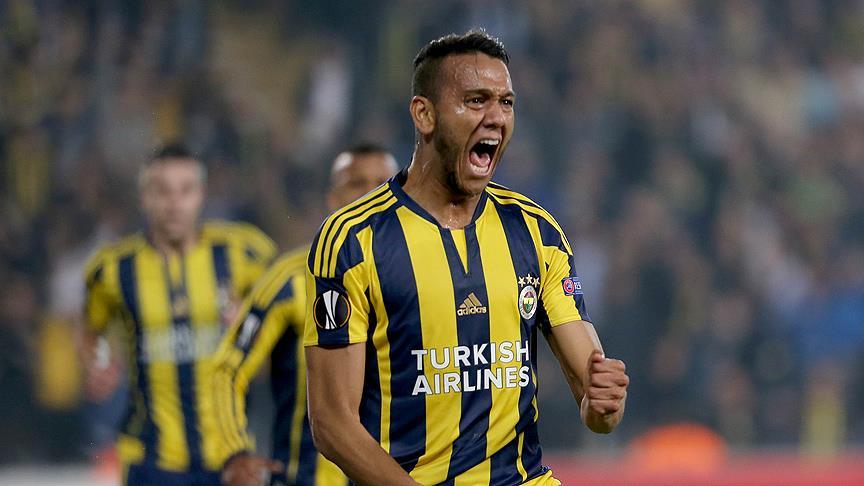 Fenerbahçe hem tutuyor hem atıyor