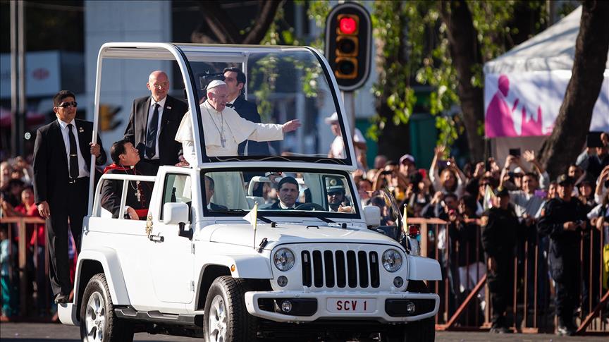 Pope decries exploitation of indigenous Mexicans
