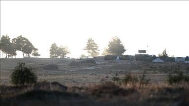TSK unsurlarının PYD/PKK mevzilerine top atışı sürüyor