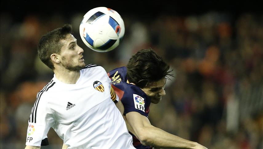Football: Valencia crush Rapid Wien in Europa League