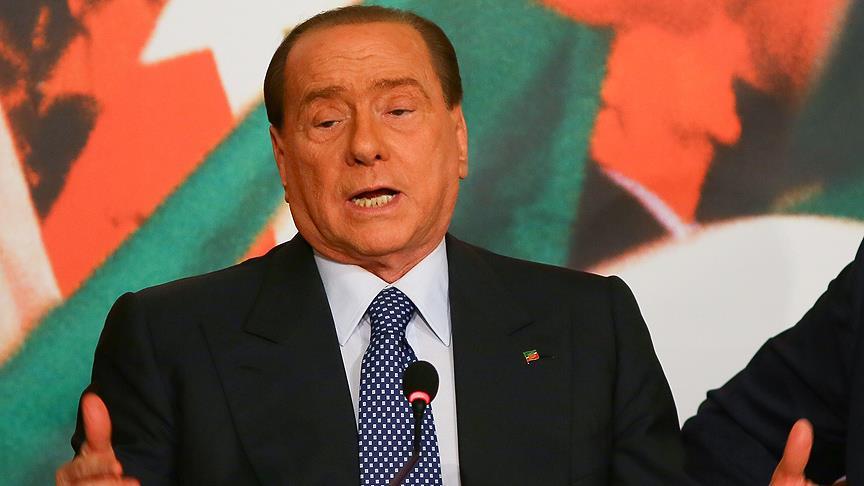 Berlusconi: Balotelli biraz fazla güneşte kalmış 97