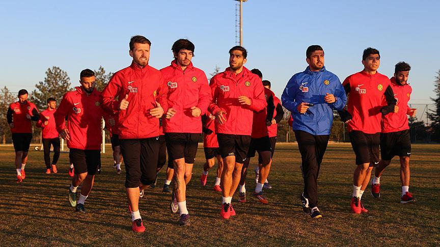 Eskişehirspor'da gözler Bursaspor maçına çevrildi