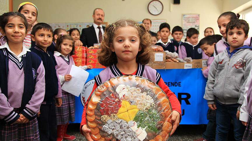 Darendeli miniklerden güvenlik güçlerine destek