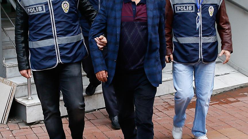 İzmir'deki FETÖ/PDY operasyonunda Emniyet Müdürüne gözaltı