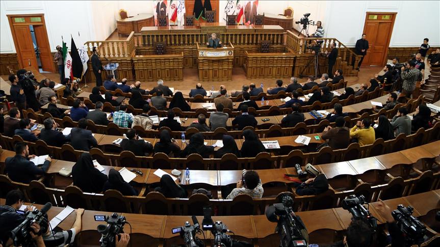 Iranian reformists eyeing more seats in parliament