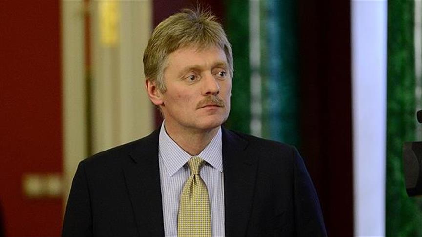 Пресс-секретарь президента России не знает о новом сокращении зарплат чиновников