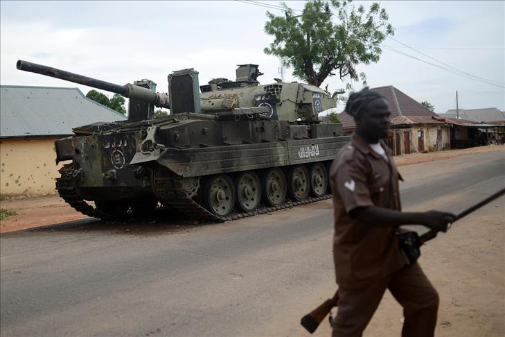 Yaoundé dote les habitants de l'Extrême Nord de matériel pour lutter contre Boko Haram