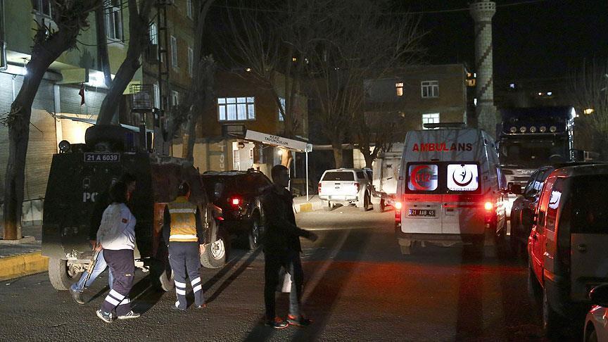 Bomb blast kills at least 1 in SE Turkey 