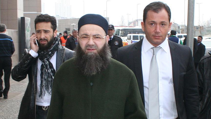 'Cübbeli Ahmet Hoca' beraat etti