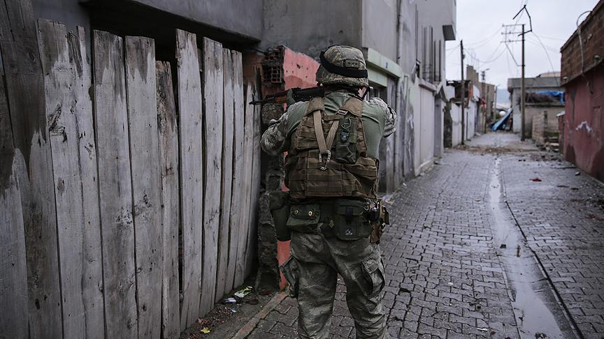 Mardin'de 3 asker şehit oldu