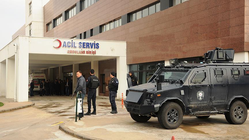 2 policemen martyred in bomb attack in Turkey