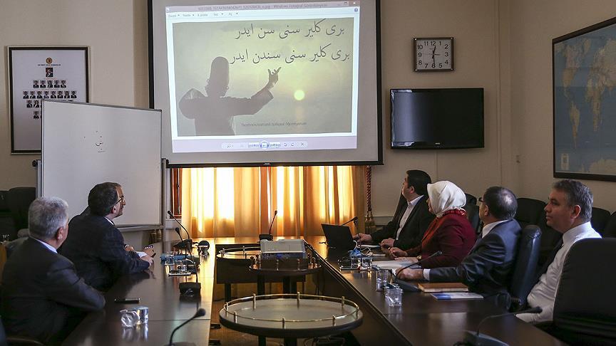 AK Parti milletvekilleri Osmanlıca öğreniyor