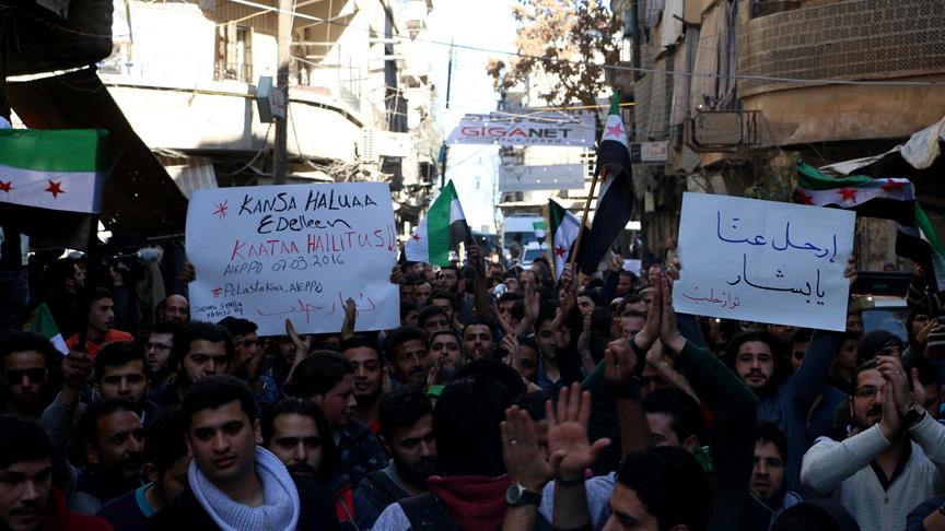 Suriye'de rejim karşıtı gösteriler yeniden başladı