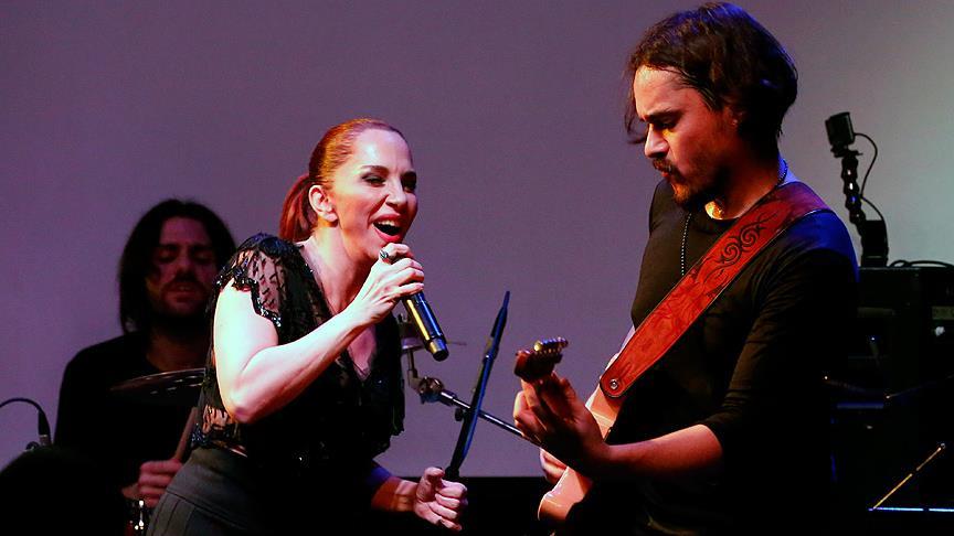 Sertab Erener ABD'de konser verdi