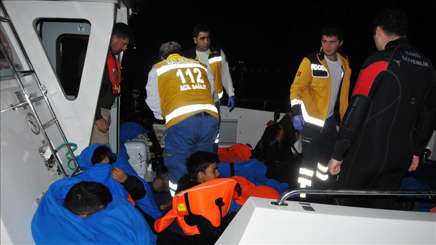 Infant girl among five drowned off Turkish coast